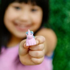 Ooly Unique Unicorns Strawberry-Scented Pencil Erasers Set