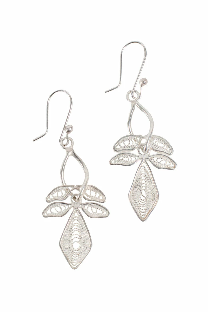 Deals 🥰 Ten Thousand Villages Lily Filigree Earrings Handcrafted In Indonesia ✨ 3 Ten Thousand Villages Lily Filigree Earrings Handcrafted In Indonesia