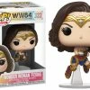 Funko Pop Vinyl Figurine Wonder Woman Flying #322- Wonder Woman 1984 Pop! DC Comics